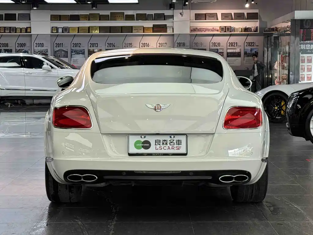 Continental GT 4.0 T GT V8