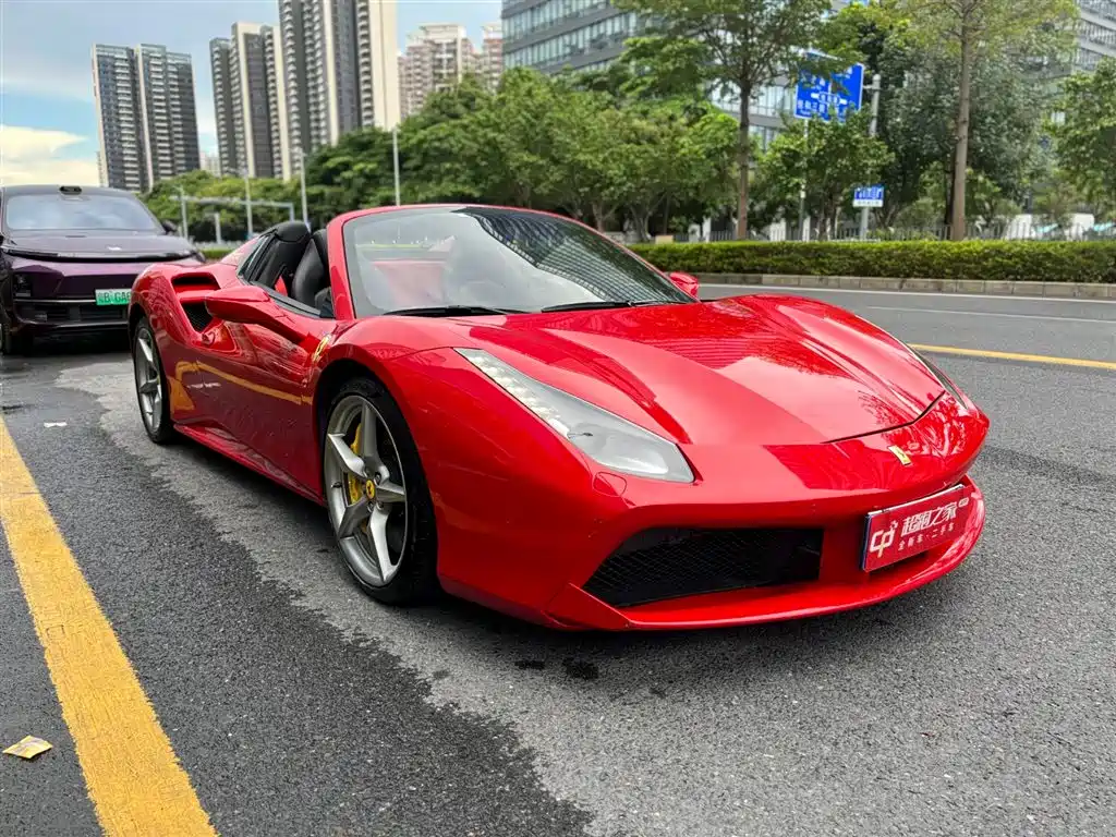 Ferrari 488 488 Spider