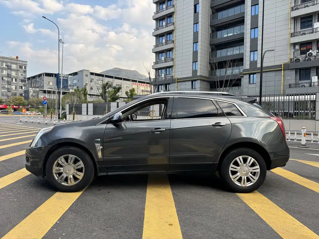 Cadillac SRX 3.0 L Luxury