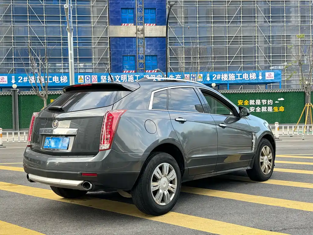 Cadillac SRX 3.0 L Luxury