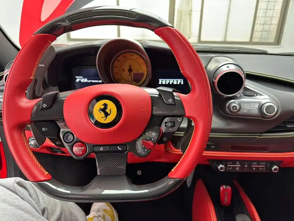 Ferrari F8 Spider 3.9 T V8