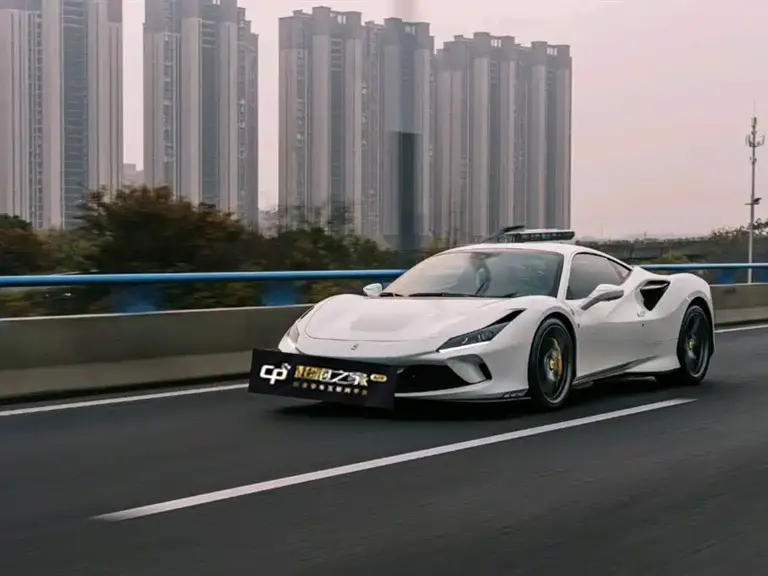 Ferrari F8 Tributo 3.9 T V8