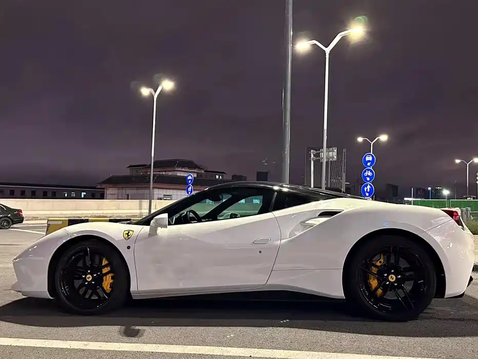 Ferrari 488 488 GTB