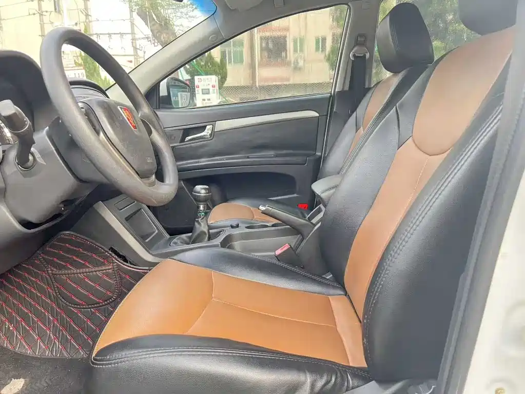 Roewe 350 1.5 L Manual Swift Speed