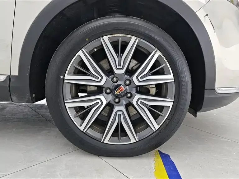Hongqi HS5 2.0 T Connected Flagship Enjoyment 4 WD