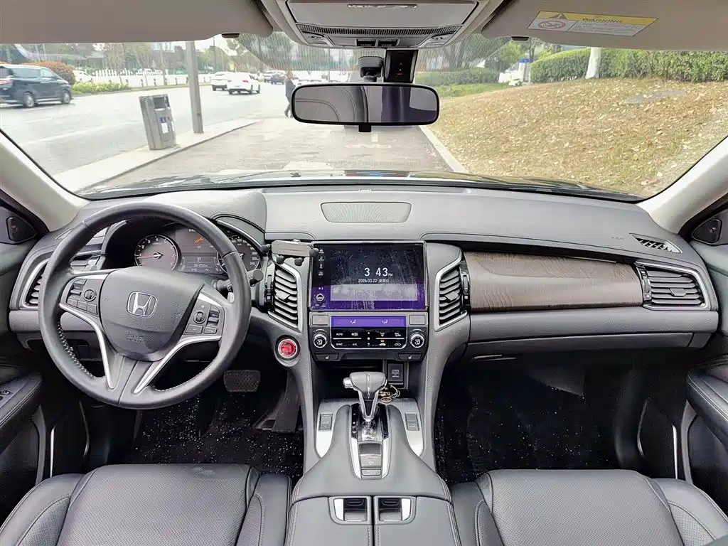 Avancier 240 TURBO 2 WD Smart Enjoyment
