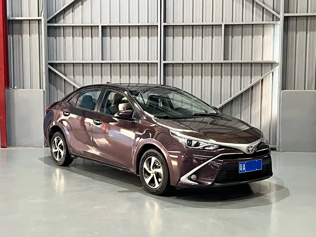Levin Facelift Dual Engine 1.8 H GS E-CVT Elite Sunroof CN-V
