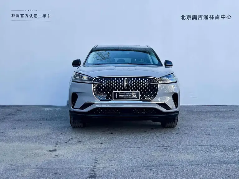 Lincoln Aviator 3.0 T V6 4 WD Noble Elegant 6-seat