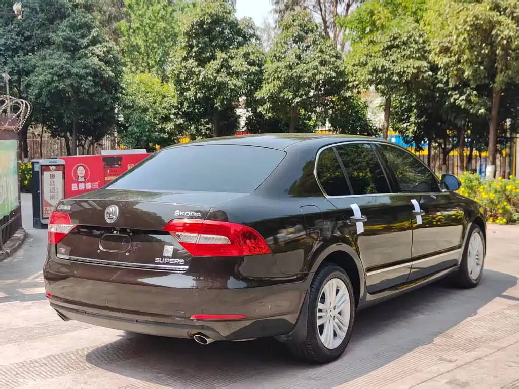 Superb 2.0 TSI DSG