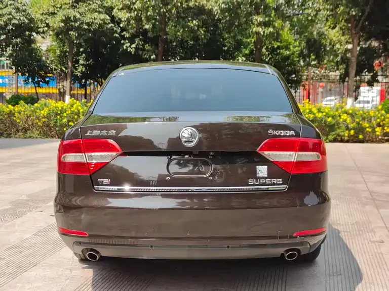 Skoda Superb 2.0 TSI DSG