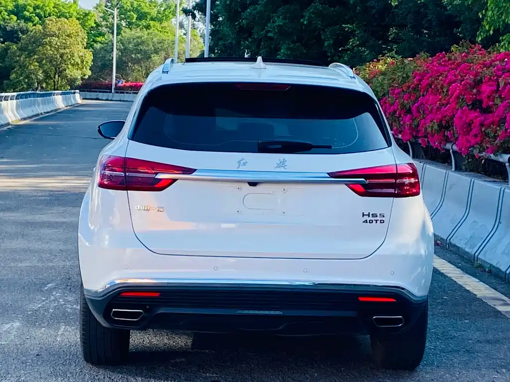 Hongqi HS5 Facelift 2.0 T Connected Flagship Enjoyment