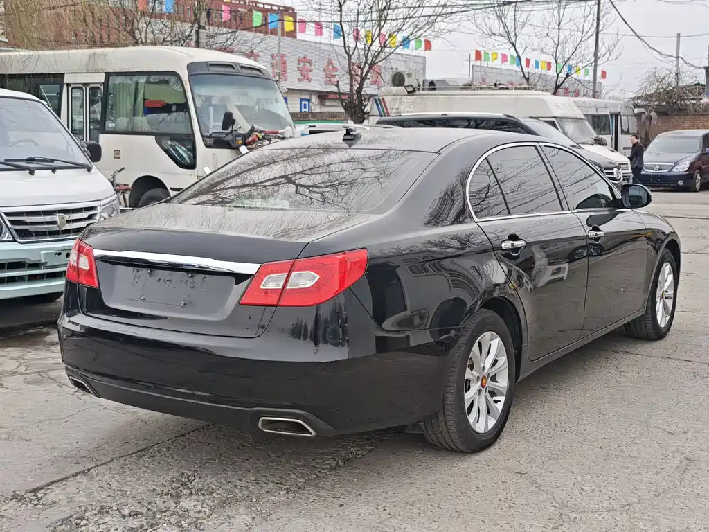 Hongqi H7 2.0 T Luxury