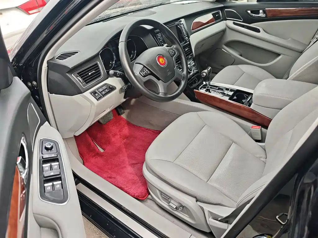 Hongqi H7 2.0 T Distinguished