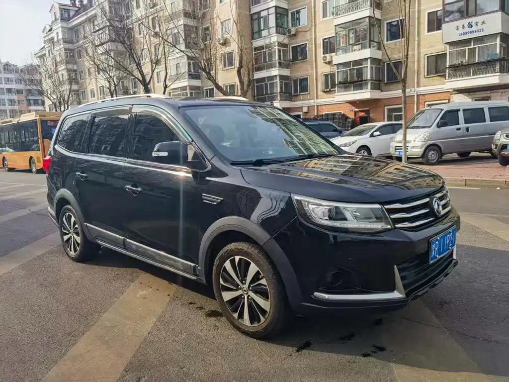 Jingyi X6 Joy Enjoyment Series 1.5 T CVT Luxury