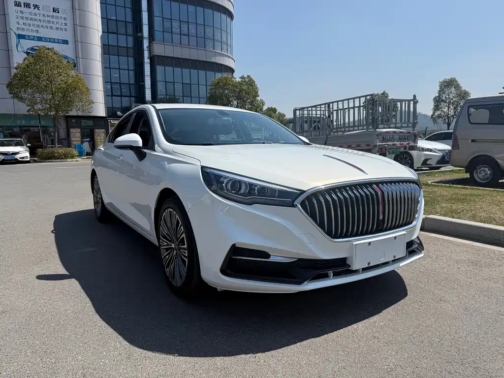 Hongqi H5 Classic Facelift 1.5 T DCT Flagship Charm
