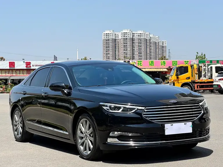 Ford Taurus EcoBoost 245 Premium