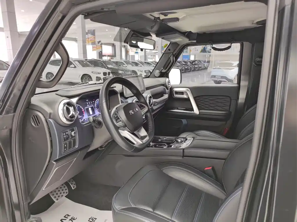 BAIC BJ40 2.3 T Auto 4 WD Blade Hero Supreme