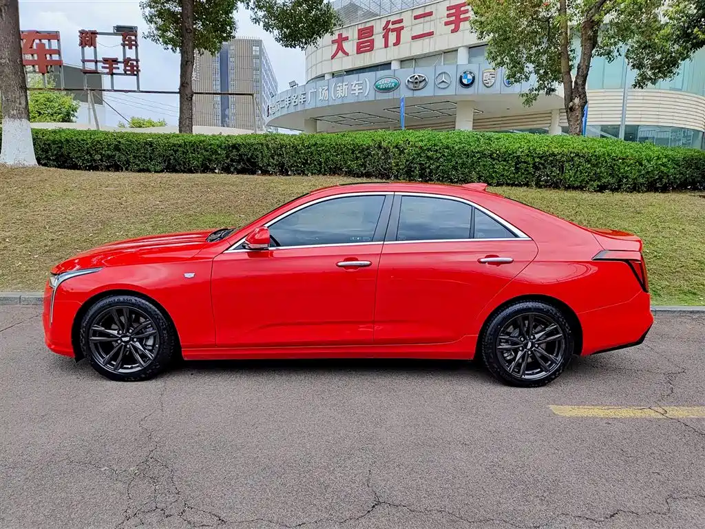 Cadillac CT4 28 T Luxury
