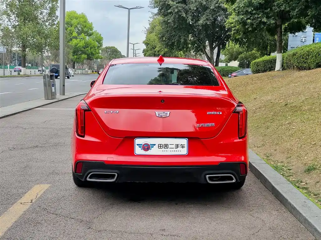 Cadillac CT4 28 T Luxury
