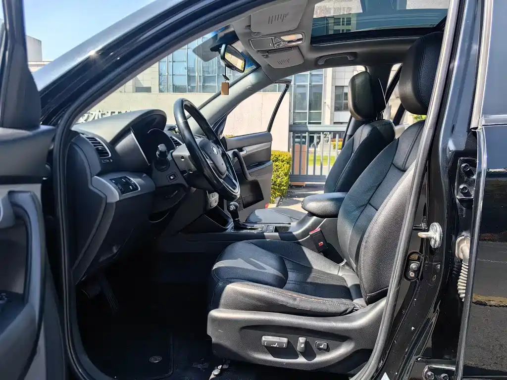 Sorento 2.4 L 5-seat Gasoline Luxury
