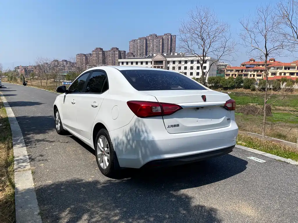 Roewe 360 1.5 L Auto Smart Screen