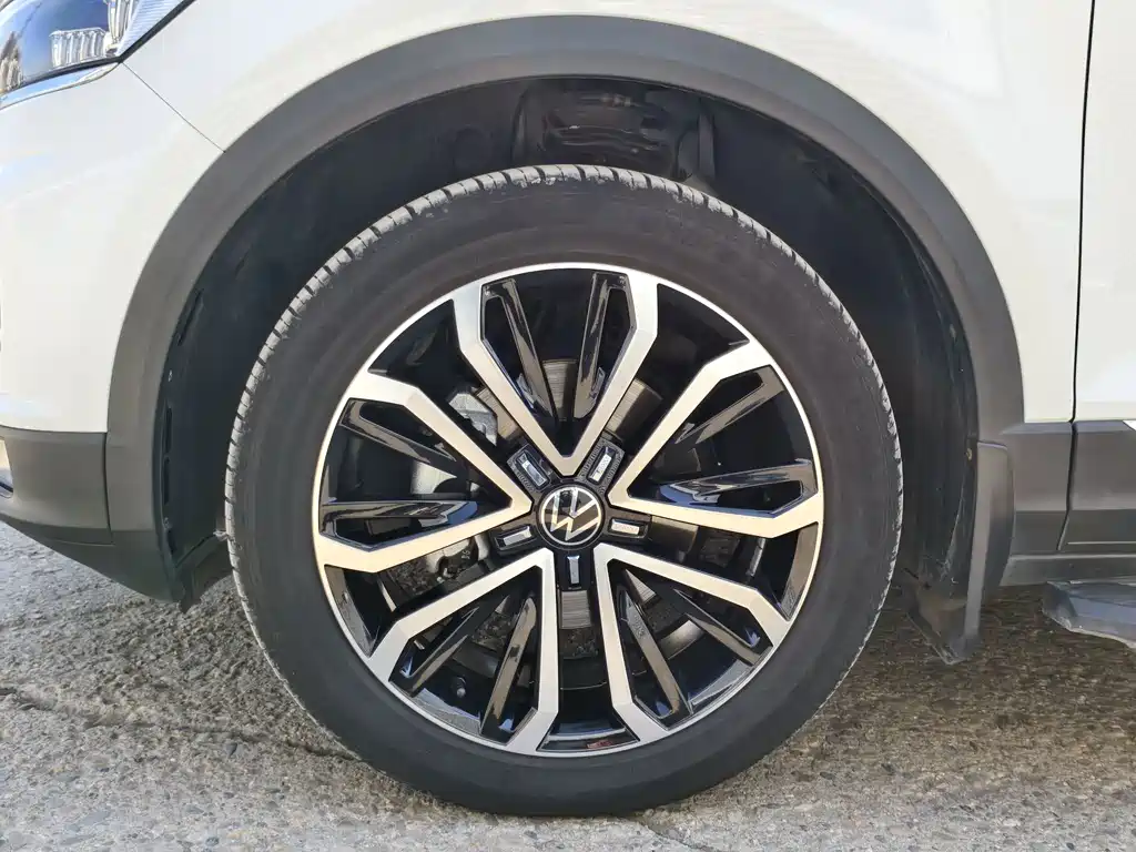 T-ROC 280 TSI DSG 2 WD Comfort Enjoyment PLUS