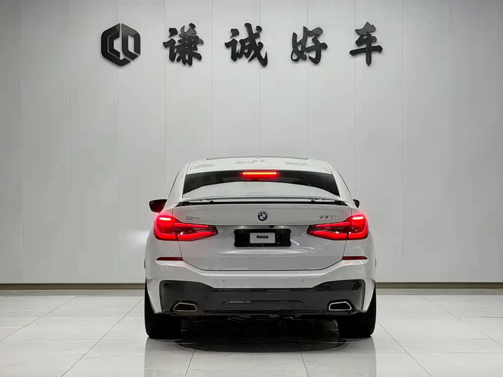 BMW 6 Series GT 630 i M Sport Package