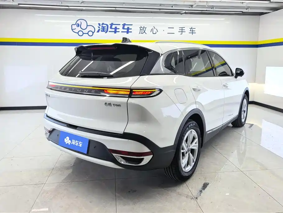 Besturn T90 1.5 T DCT Auto Distinguished