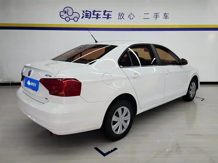 Jetta 1.5 L Manual Fashion