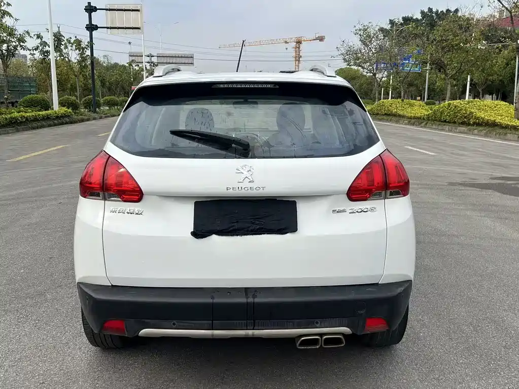 Peugeot 2008 2016 230 THP Auto Navigator