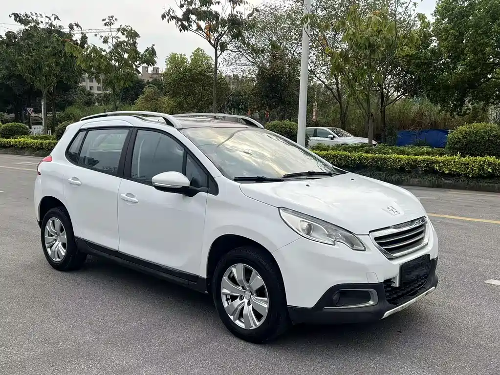 Peugeot 2008 2016 230 THP Auto Navigator