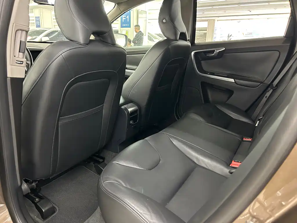 Volvo XC60 T5 Smart Progress