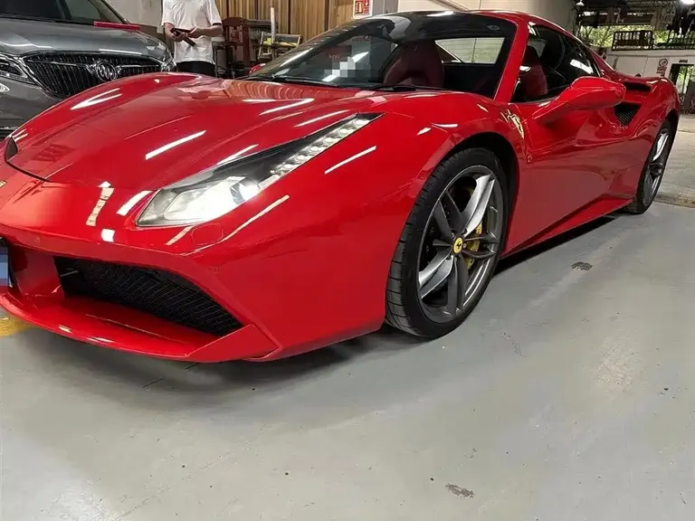 Ferrari 488 488 Spider