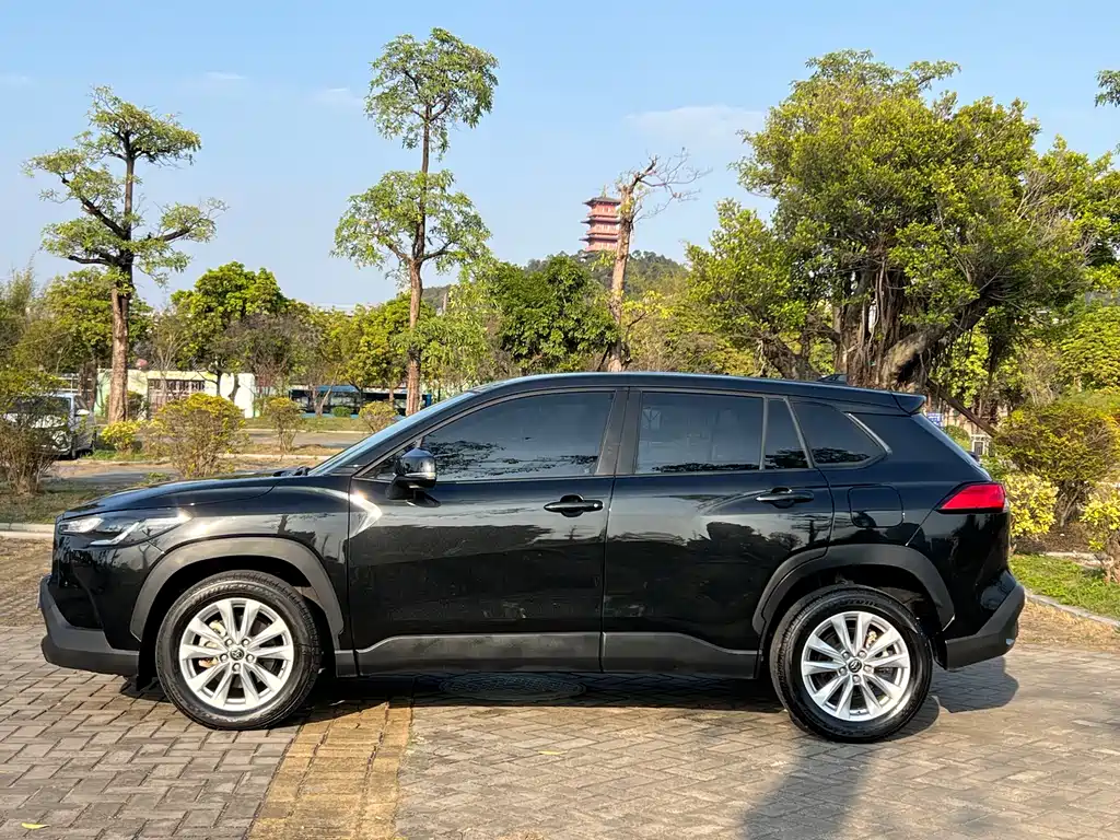 Corolla Cross 2.0 L Pioneer