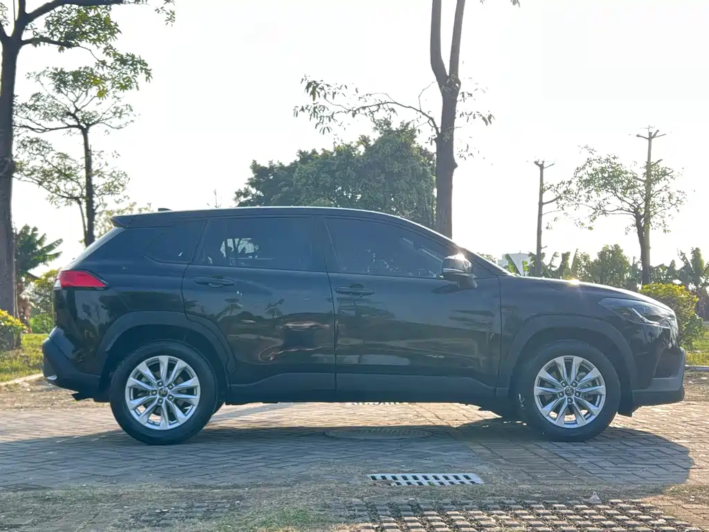 Corolla Cross 2.0 L Pioneer