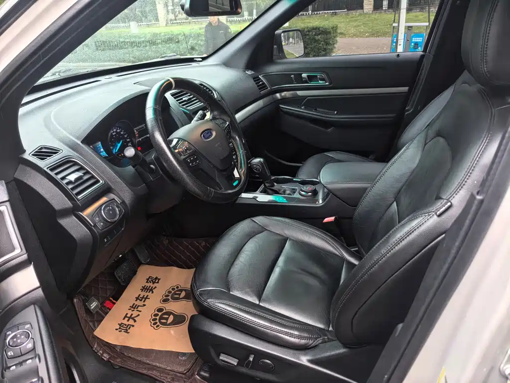 Explorer (Import) 2.3 T Style