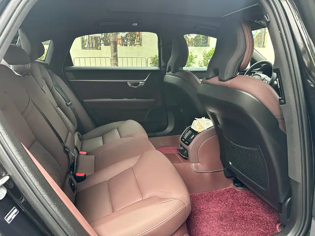 Volvo S90 B5 Smart Ease Luxury