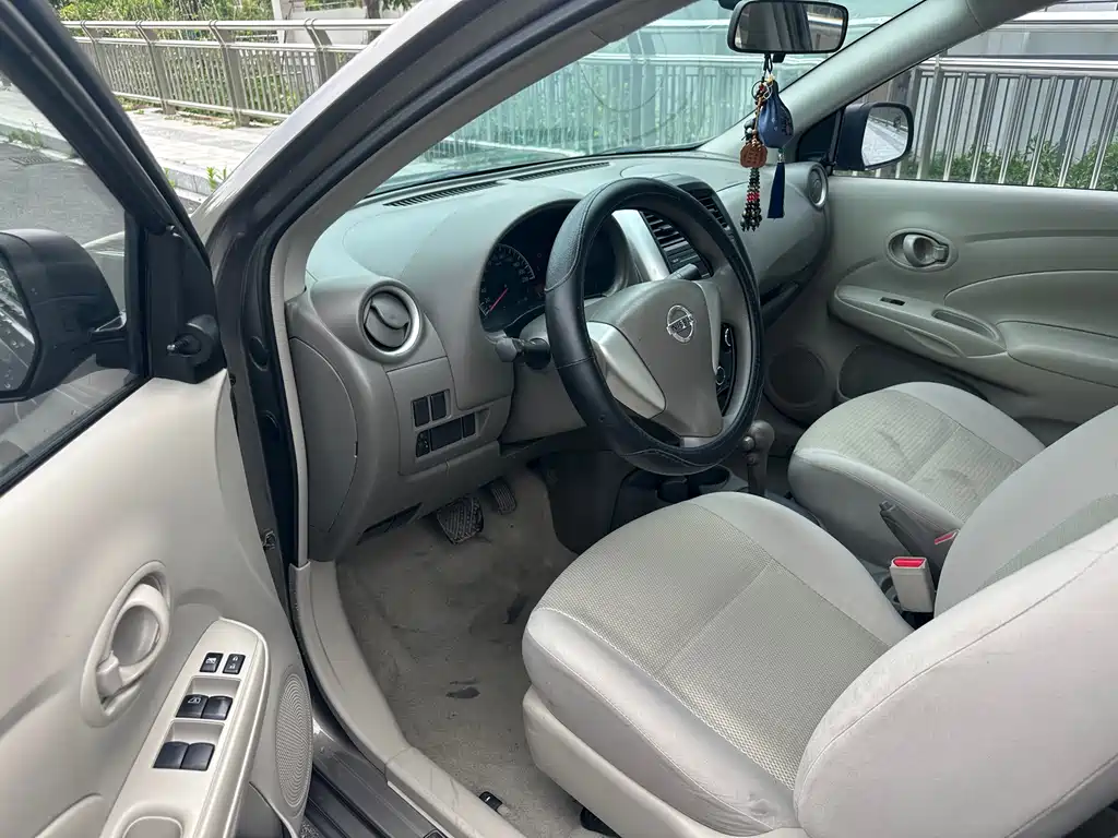 Sunny 1.5 XE CVT Comfort