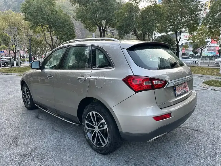 Zotye T600 2.0 T DCT Luxury