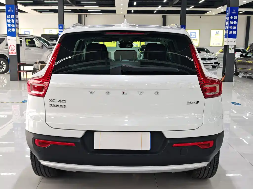 Volvo XC40 B4 4 WD Smart Vision Luxury