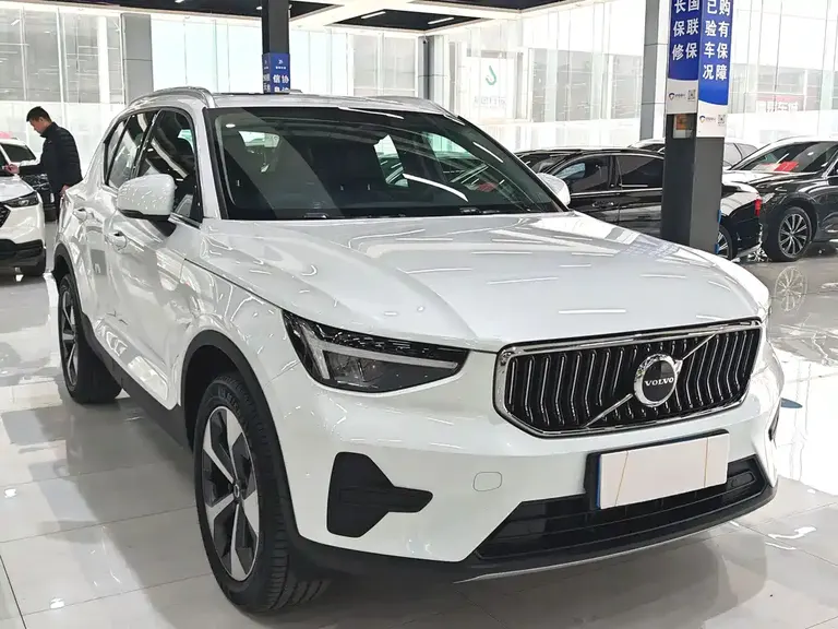 Volvo XC40 B4 4 WD Smart Vision Luxury