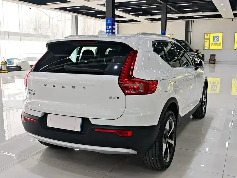Volvo XC40 B4 4 WD Smart Vision Luxury
