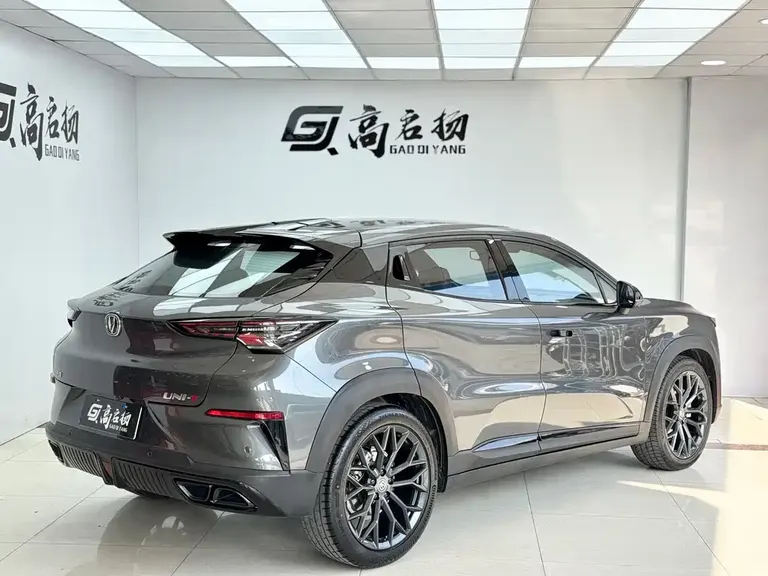 Changan UNI-T 2.0 T Distinguished