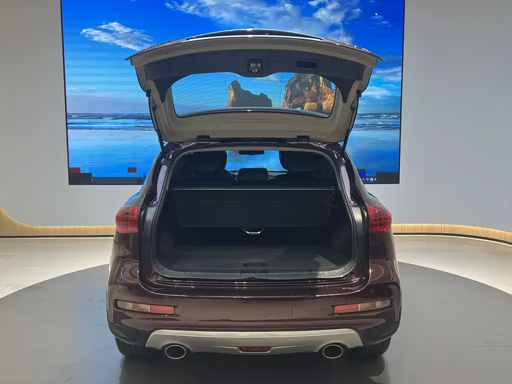 Infiniti QX50 2.5 L Comfort