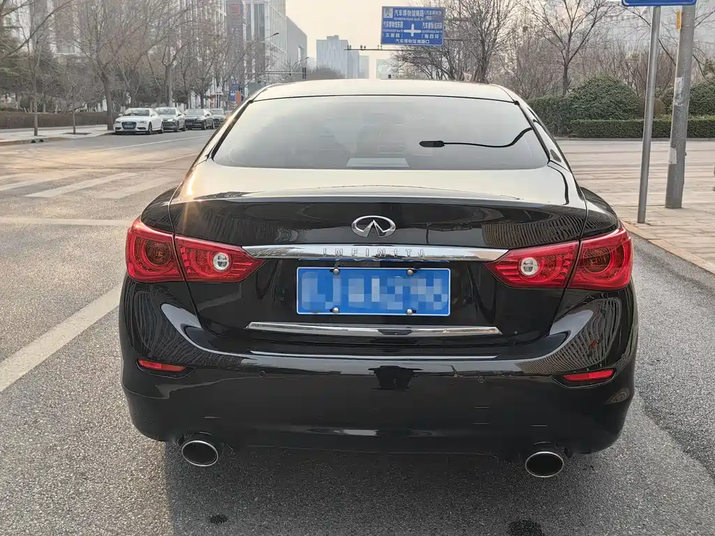 Infiniti Q50 L 2.0 T Joy