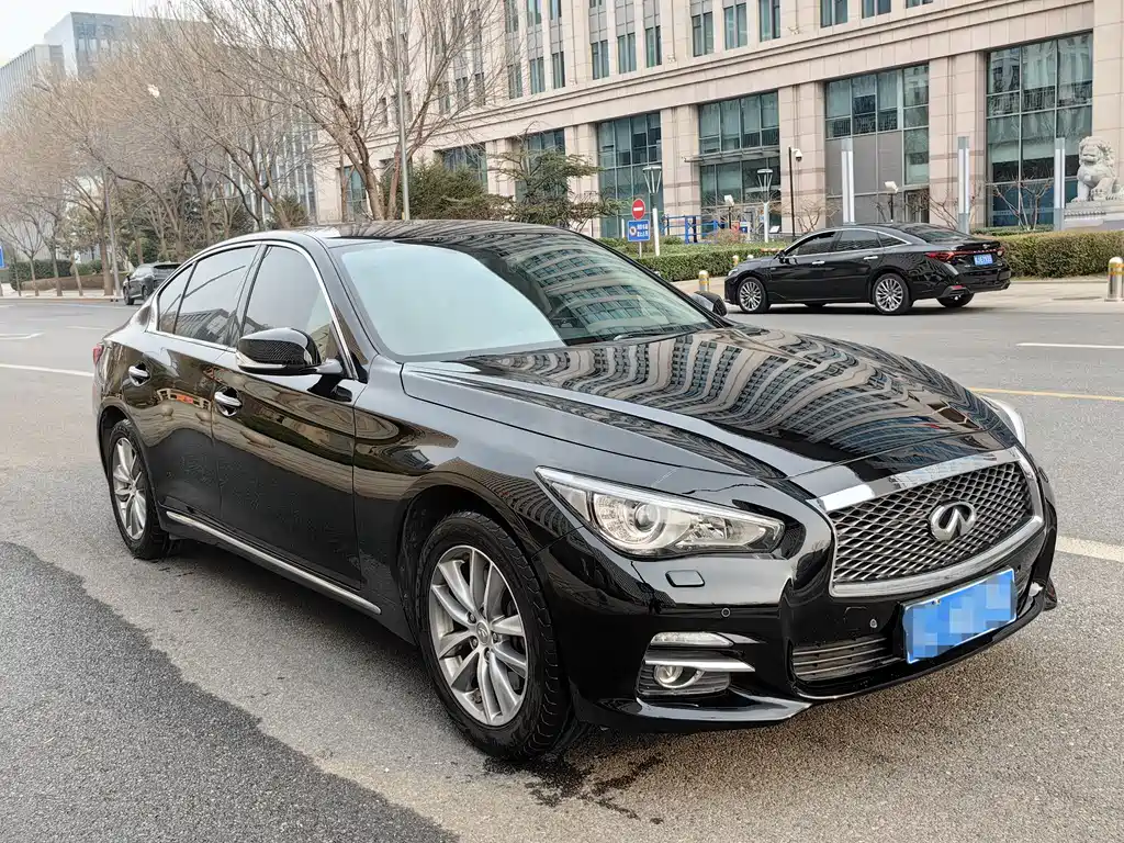 Infiniti Q50 L 2.0 T Joy