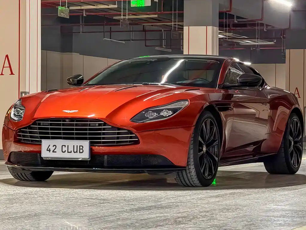 Aston Martin DB11 5.2 T First Edition