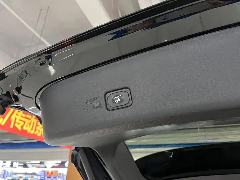 Lincoln Nautilus 2.0 T 4 WD Premium