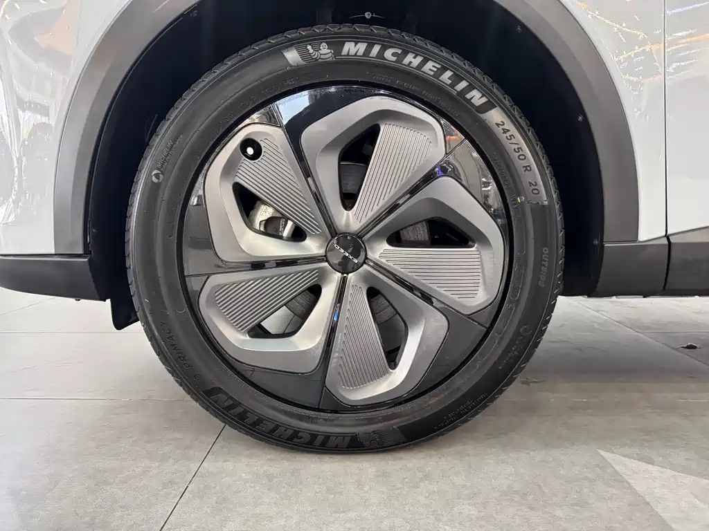 Exeed Yaoguang 400 T 2 WD Luxury Enjoyment