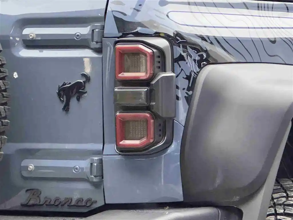 Ford Bronco 2.3 T Badlands